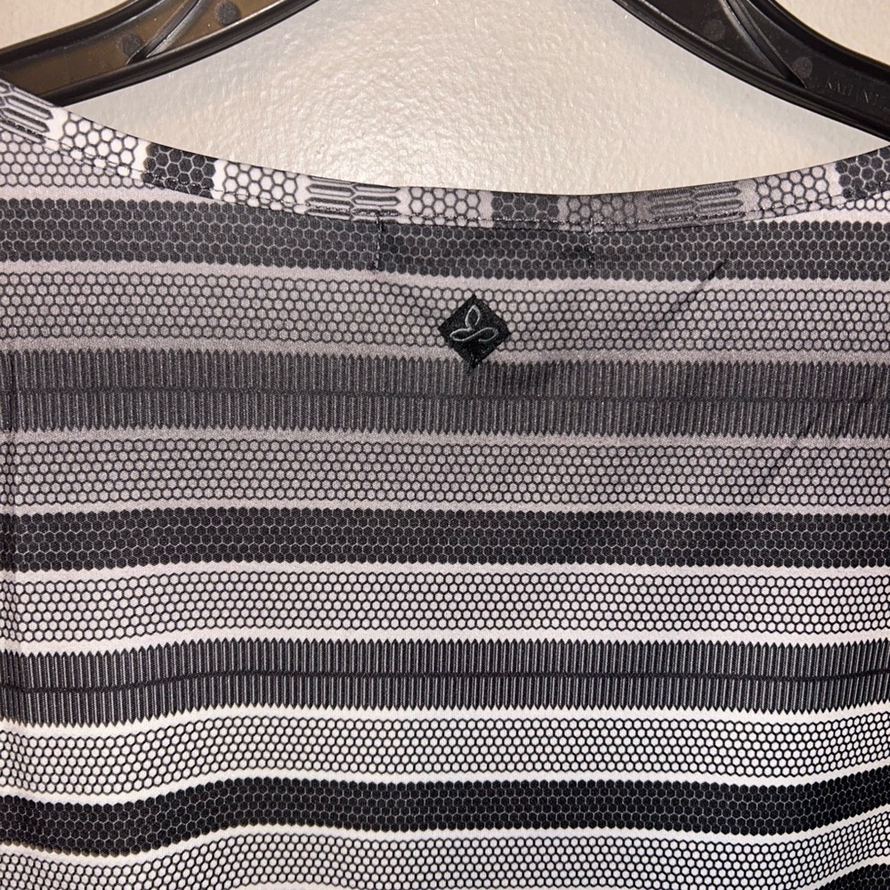 Prana Dress - “Lindy” gray/white/black striped 100% recycled material NWT - Picture 7 of 11